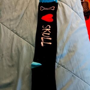 Skull socks NEW